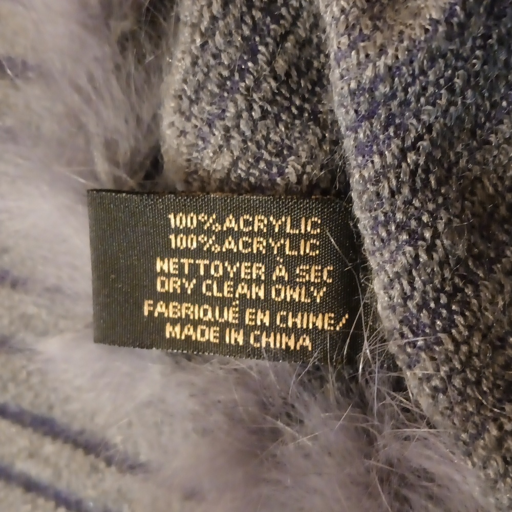 SAACHI Women's Faux Fur Shawl - Picture 5 of 6